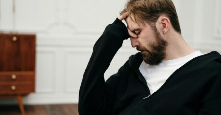O Que a Ansiedade Causa no Corpo e na Mente? Entenda os Efeitos Comprovados